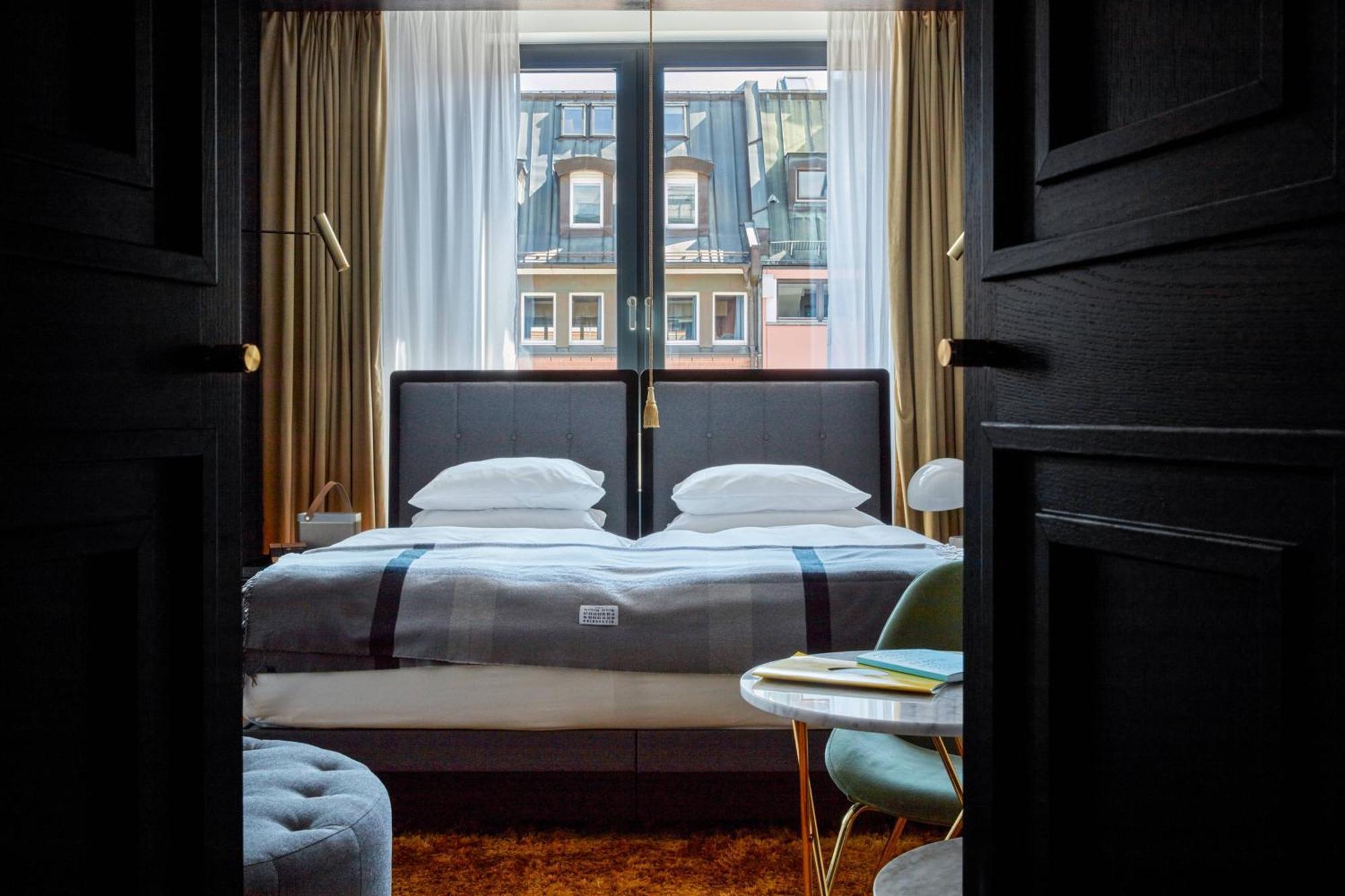 Roomers Munich, Autograph Collection Exterior foto A room at the hotel